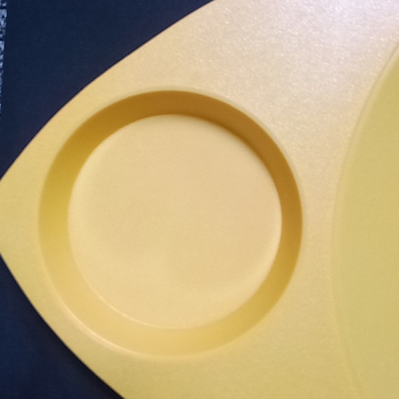 Wilpak 6 piece plastic picnic paper plate & cup holder set - Picture 5 of 7